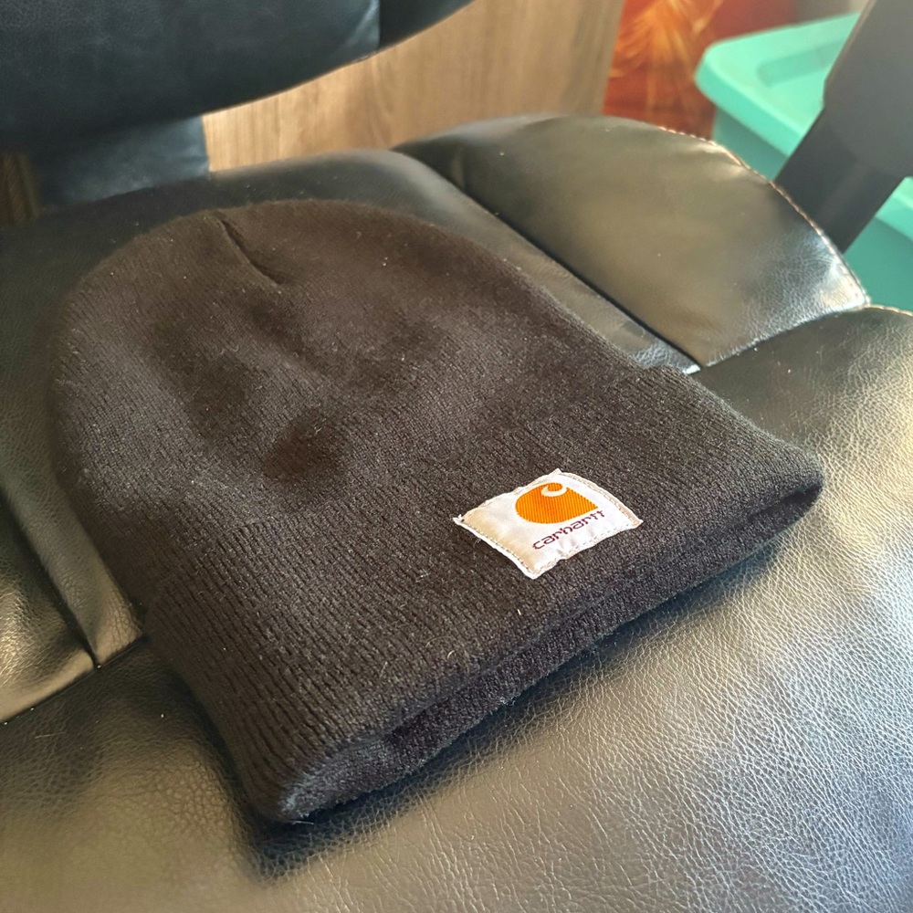 Black Carhartt Beanie